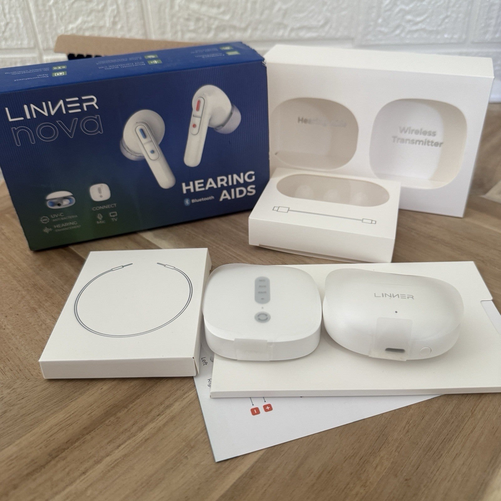 LINNER Nova Hearing Aids  Amplifier Bluetooth Rechargeable NEW OPEN BOX